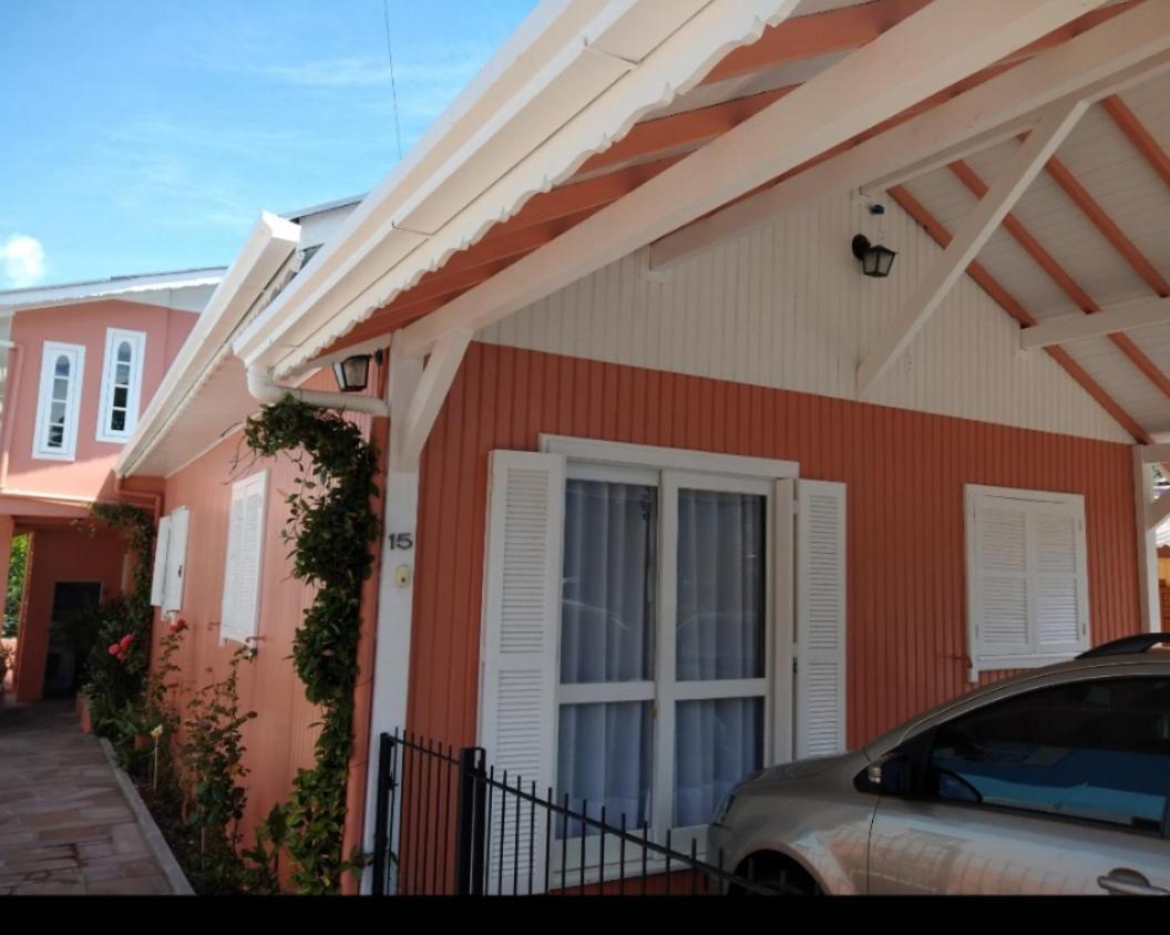 Casa Temporada Neli Villa กรามาโด ภายนอก รูปภาพ